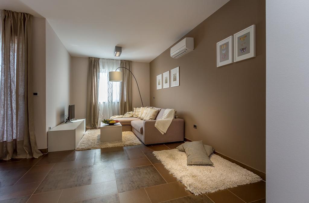 Apartments Stella Ровінсько-Село Номер фото