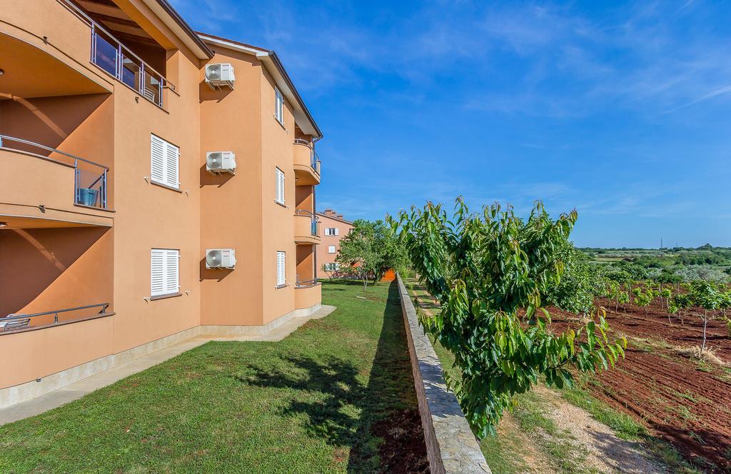 Apartments Stella Ровінсько-Село Номер фото
