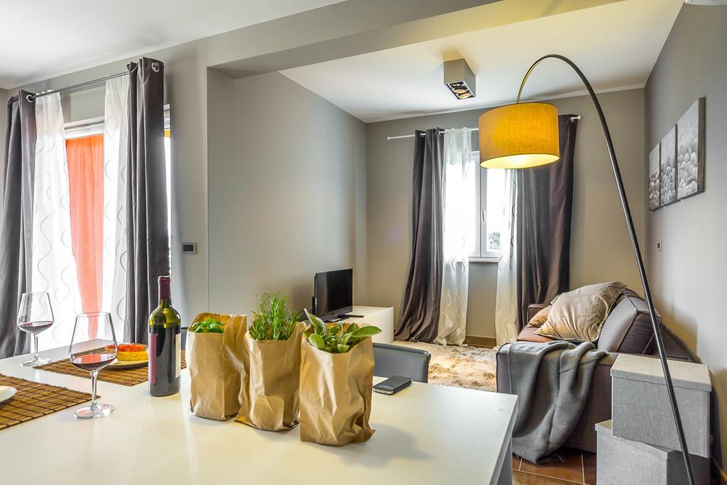 Apartments Stella Ровінсько-Село Номер фото